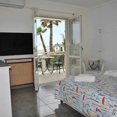 Villa Venus On The Beach Formia