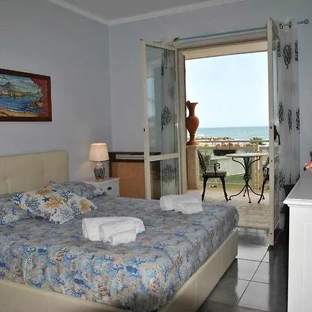 Venus On The Beach Villa *